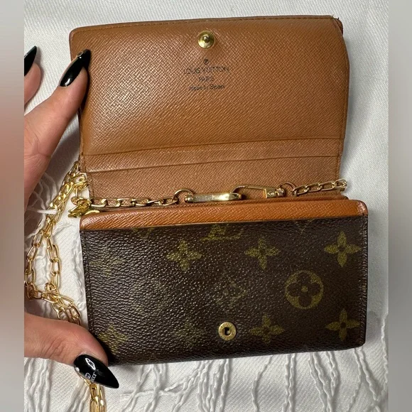 LOUIS VUITTON PORTE TRESOR MONOGRAM WALLET WITH CHAIN - Picture 5 of 17